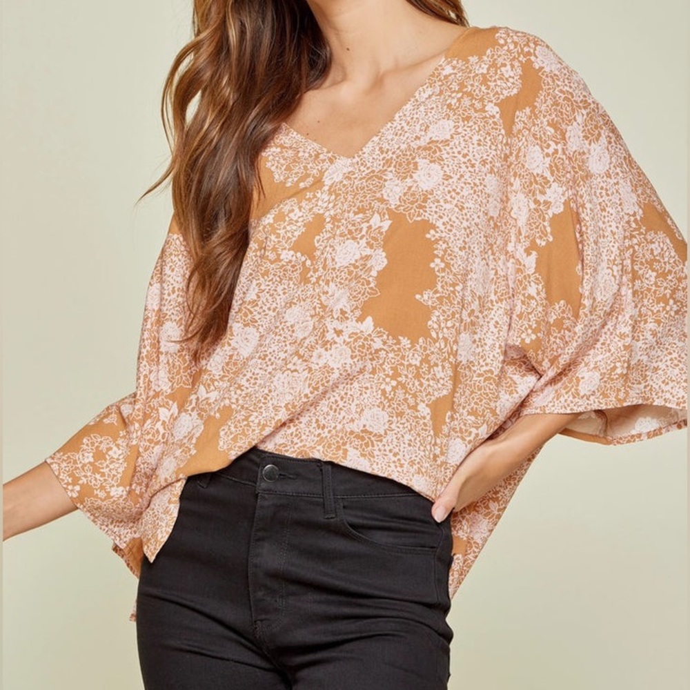 Floral Print Oversized V Neck Blouse SZ Small